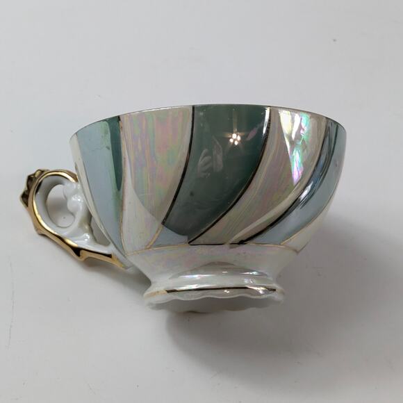 Red Cardinal Lusterware Teacup Japan Gold White Blue Pinwheel Bone China Gift - Picture 10 of 13